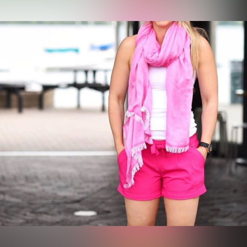 OG Lululemon Jeweled Magenta Spring Breakaway Shorts